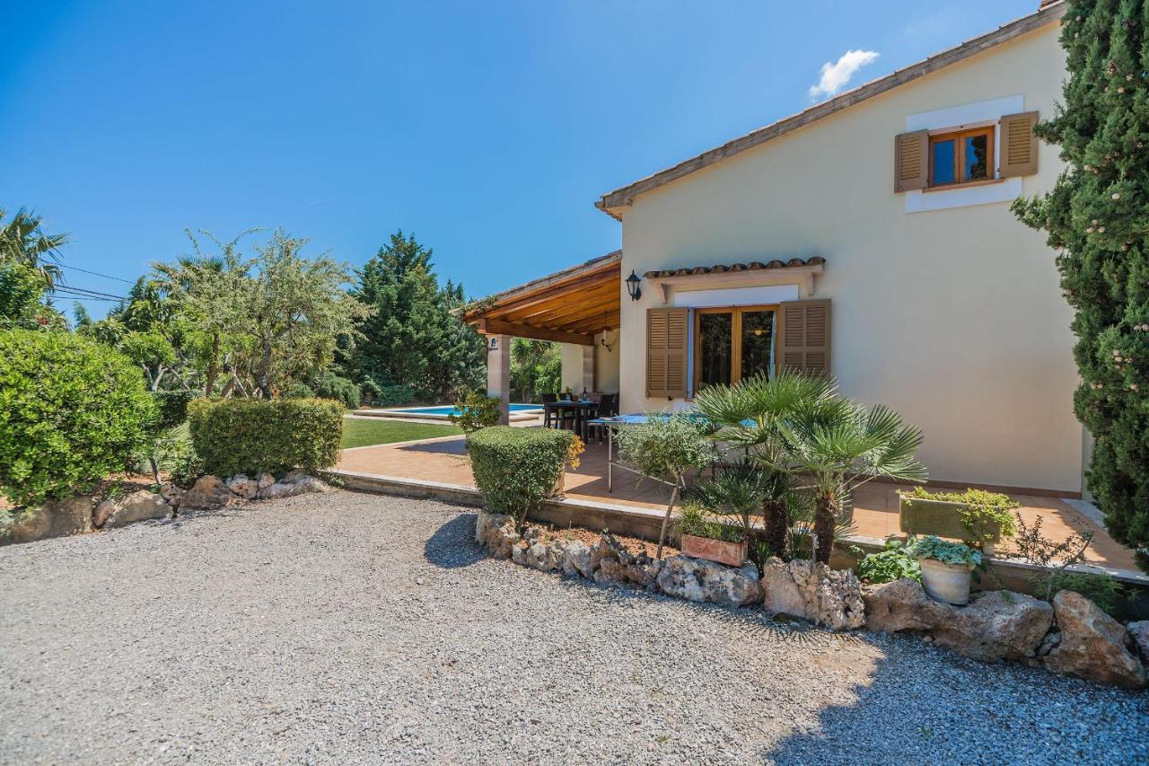 Corretja Villa